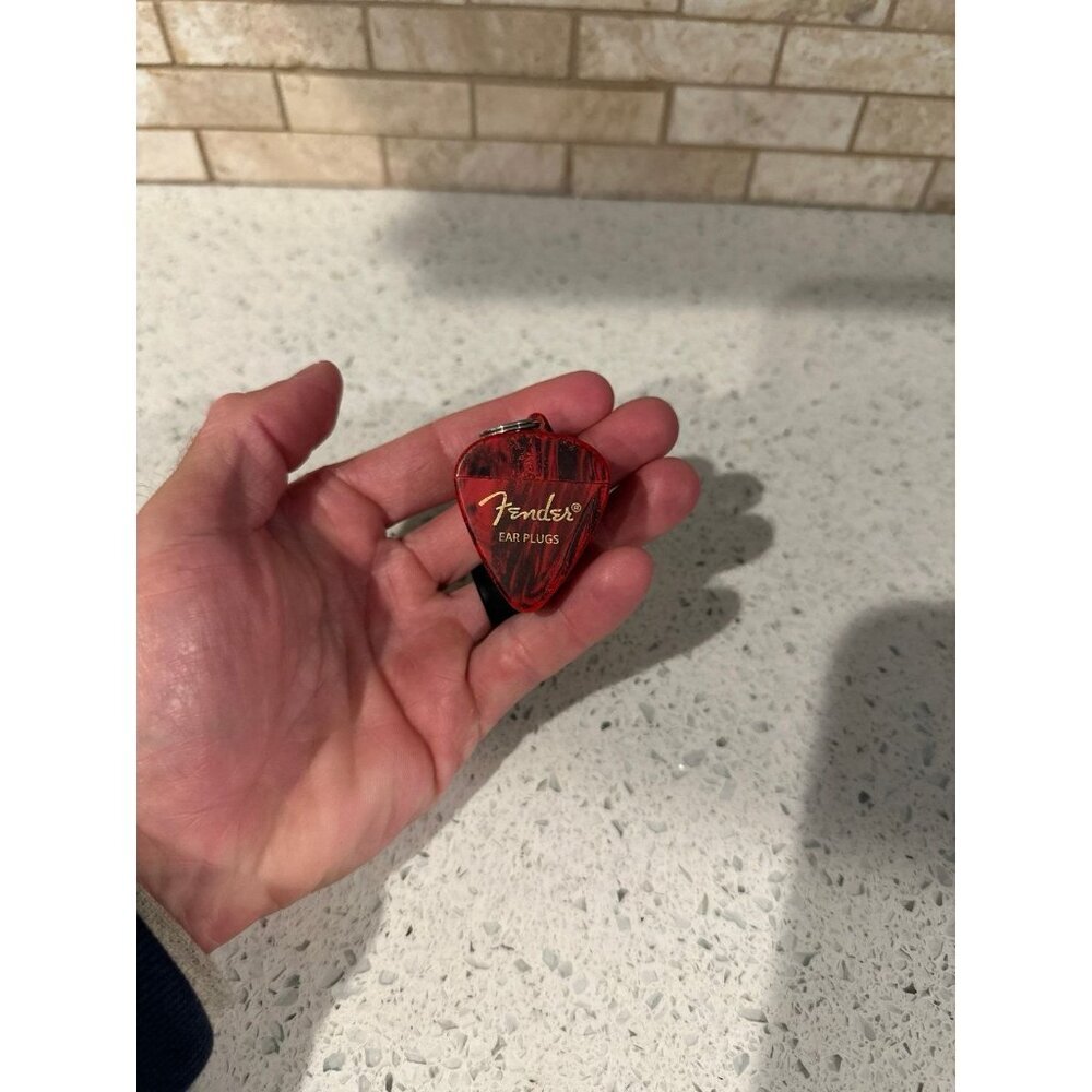 GENUINE FENDER‎ ear plug holder
